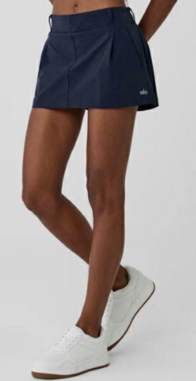 Alo Yoga Women’s Fan Club Mini Y2K Skirt Size Medium A011192